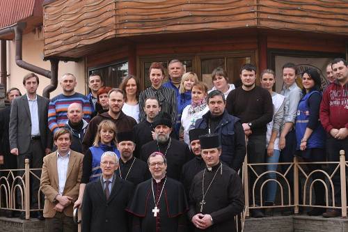 Арх. Клаудіо Гуджеротті, Апостольський нунцій в Україні, відвідав зону АТО. (ФОТО)
